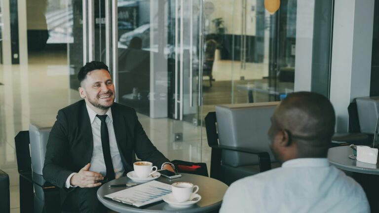 Business networking Leicester – business owners discussing opportunities